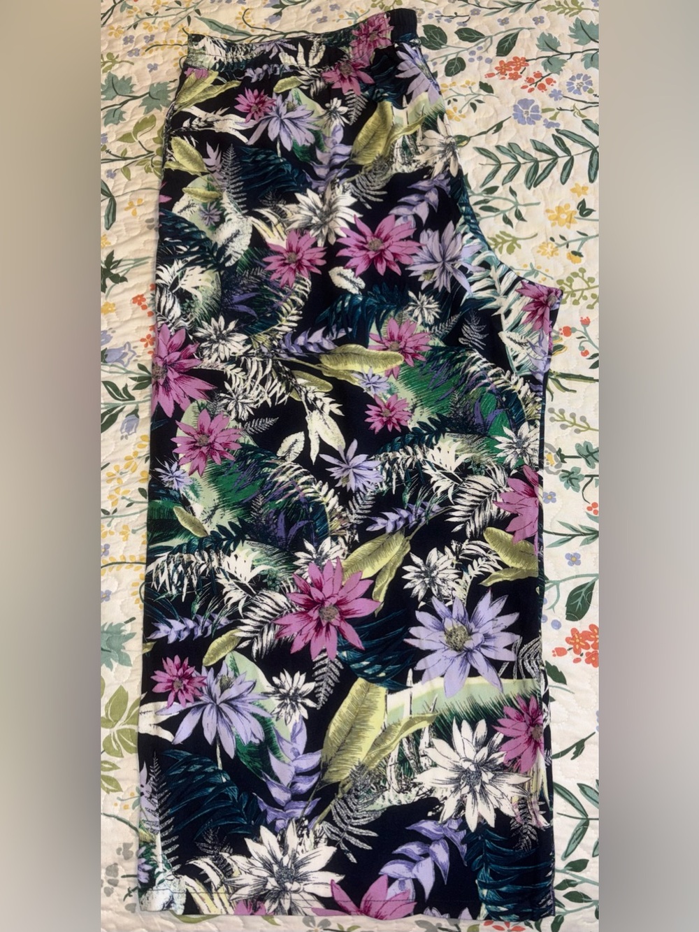 J. Jill navy/purple floral print woven rayon wide leg cropped pants XLP Petite